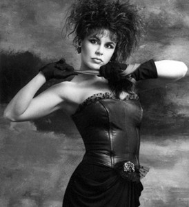 Bess Motta-Photo by Randee St. Nicholas-06